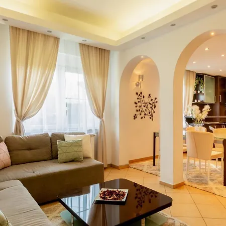 1br With Jacuzzi Near Herastrau: Ideal Getaway * Bucarest